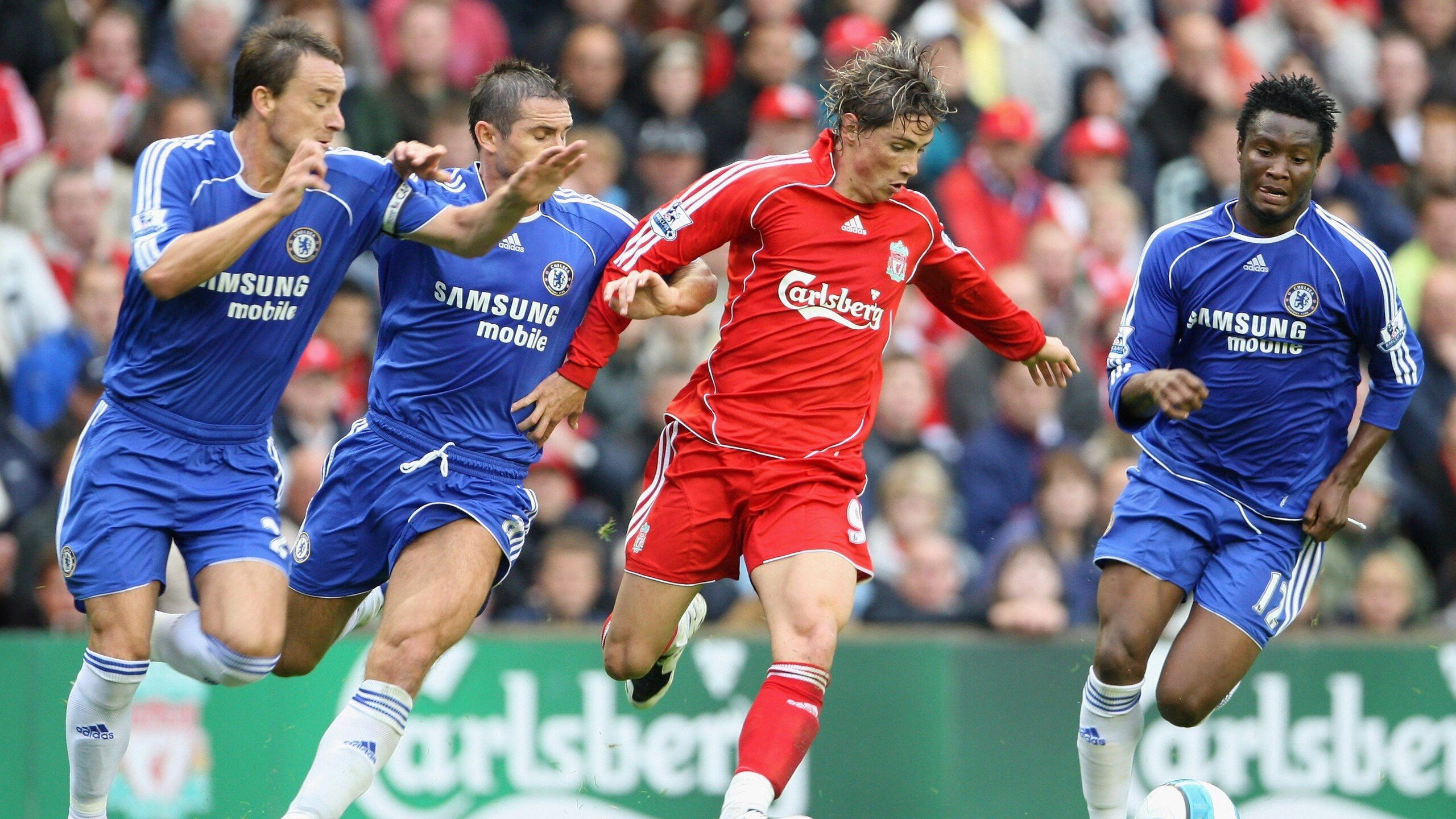 开云体育链接-中国杯预选赛激战正酣，国足迎战劲敌，中国杯足球赛视频